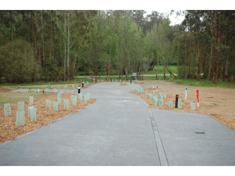 7 Guest House Close, Seville VIC 3139