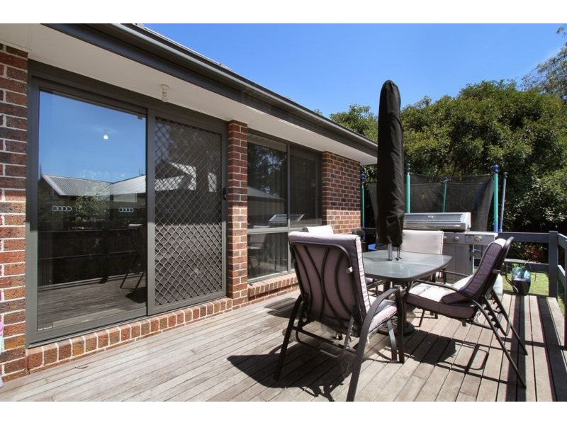 13 Read Road, Seville VIC 3139