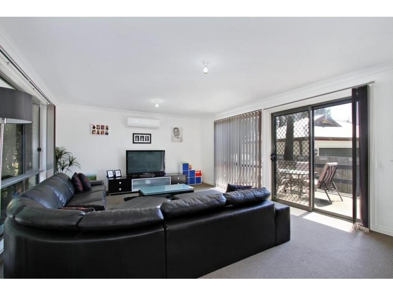 13 Read Road, Seville VIC 3139