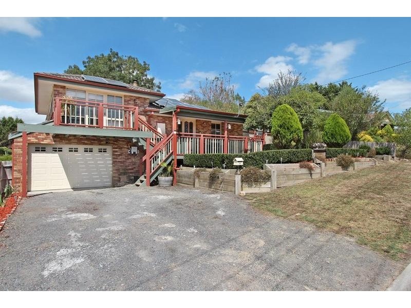 11 Eileen Grove, Woori Yallock VIC 3139