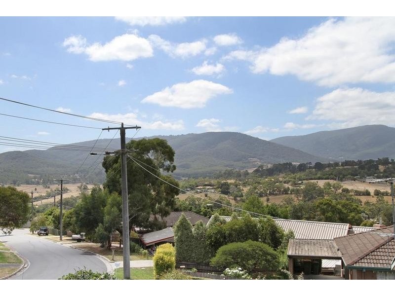 11 Eileen Grove, Woori Yallock VIC 3139