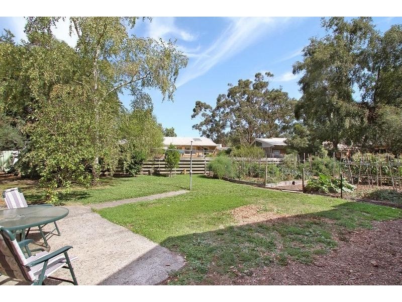 4/39 Station Road, Seville VIC 3139