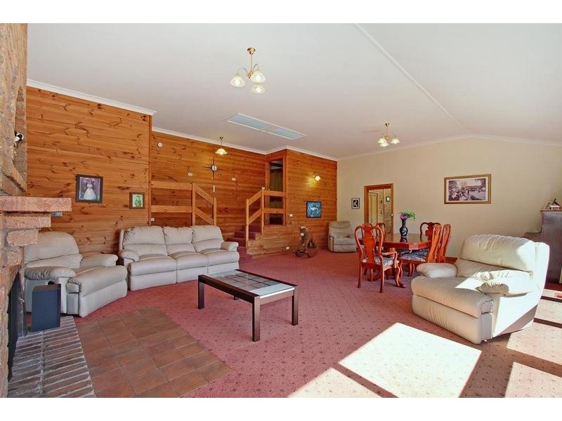 5 Seymour Street, Seville VIC 3139
