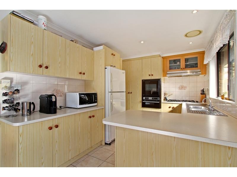8 Ducol Court, Seville VIC 3139