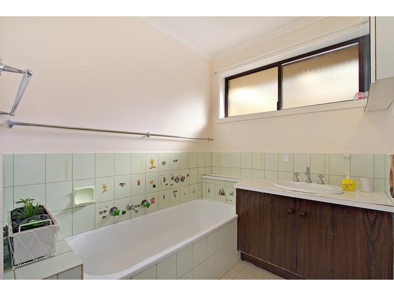 8 Ducol Court, Seville VIC 3139