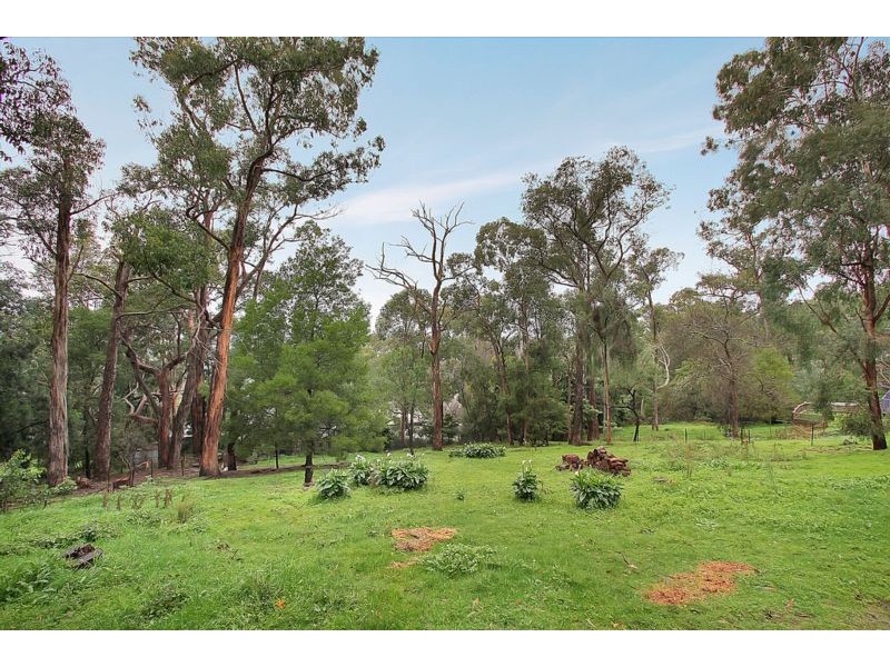 3 Ray Street, Seville VIC 3139