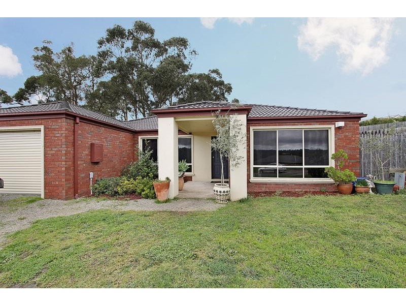 5 Pignataro Court, Wandin North VIC 3139