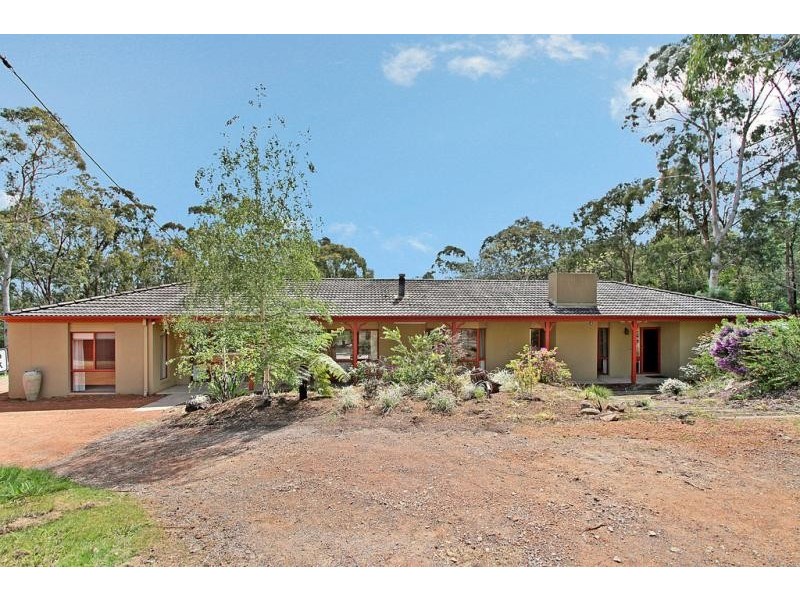 621 Victoria Road, Seville VIC 3139
