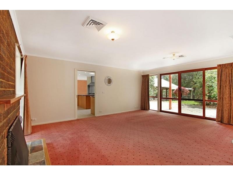 621 Victoria Road, Seville VIC 3139