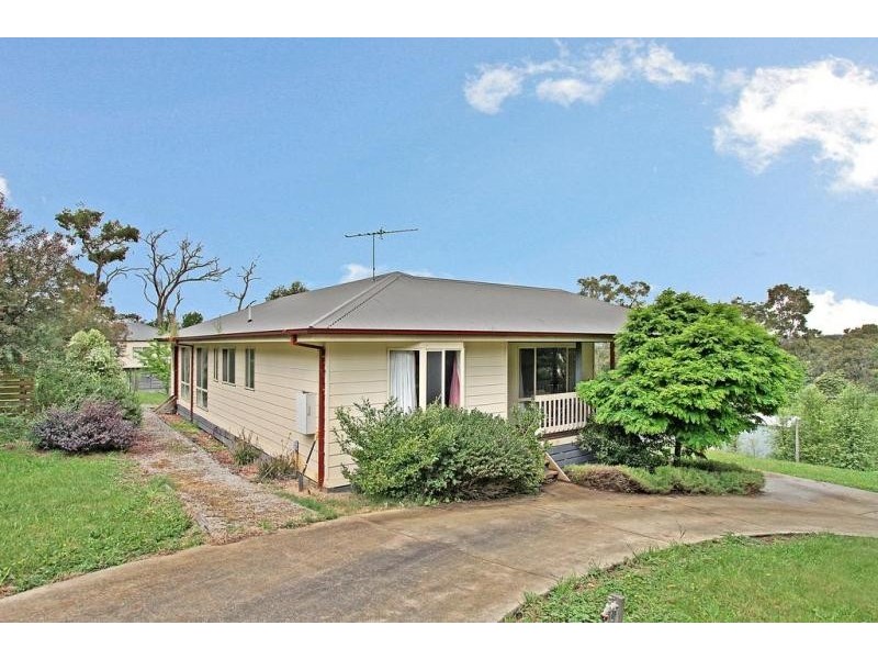 6 Stringybark Lane, Seville VIC 3139