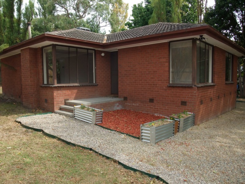 882 Warburton Highway, Seville VIC 3139