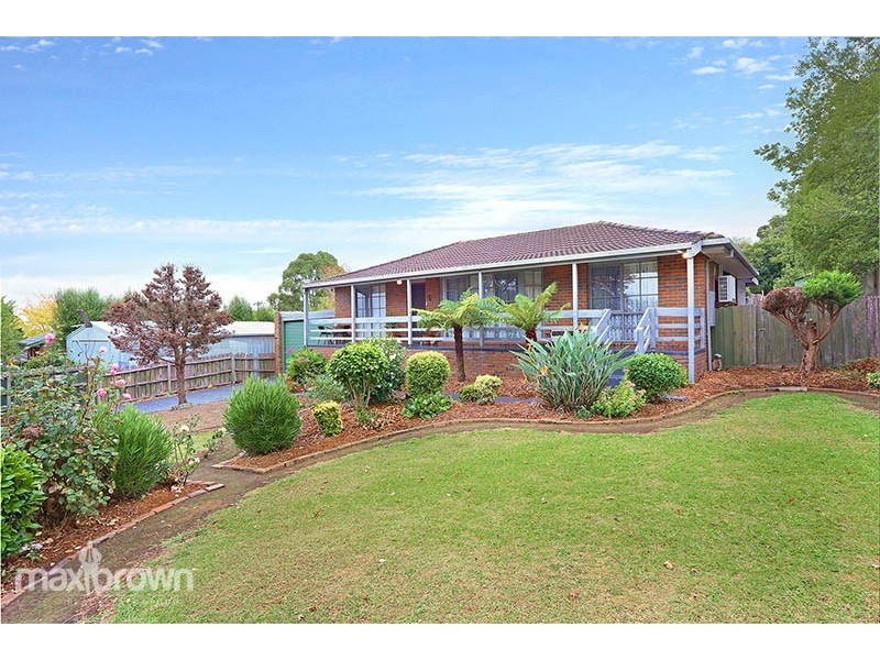 2 Admiral Court, Lilydale VIC 3140