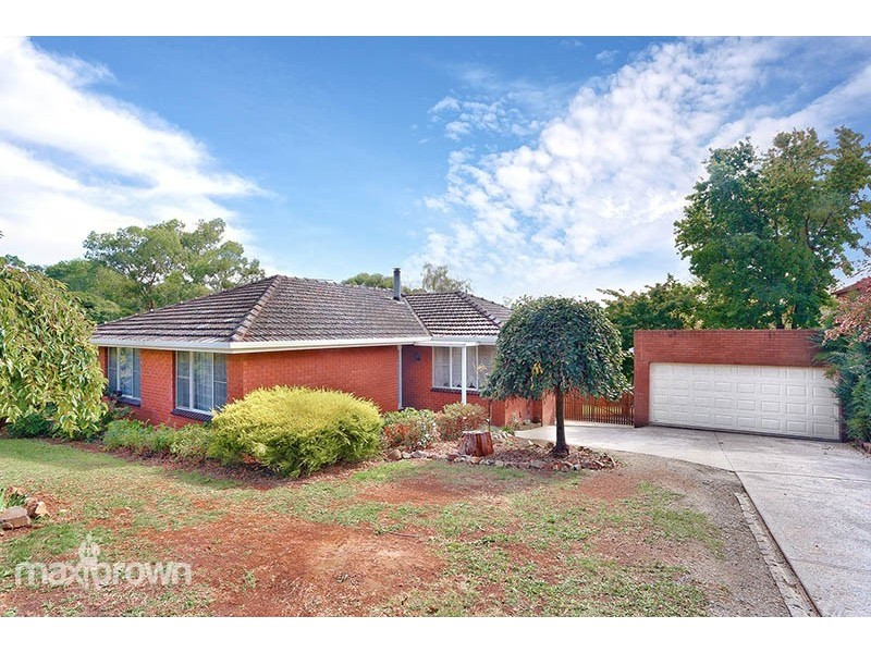 9 Raleigh Street, Seville VIC 3139