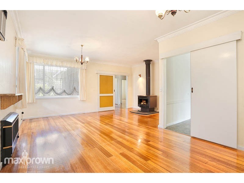 9 Raleigh Street, Seville VIC 3139