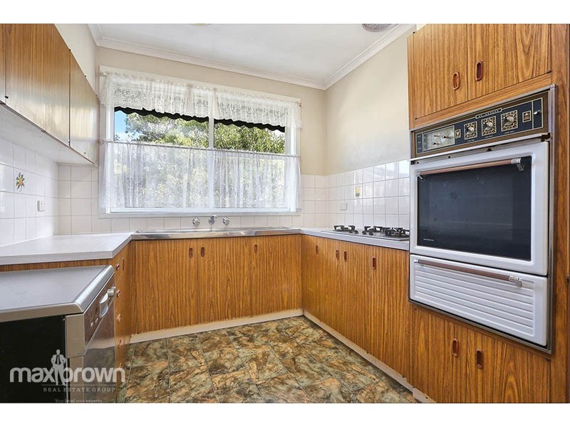 9 Raleigh Street, Seville VIC 3139