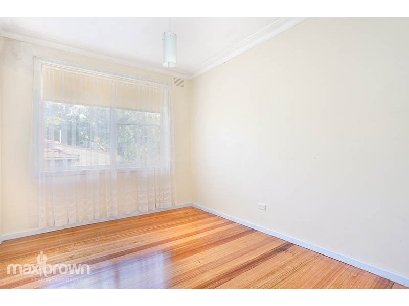 9 Raleigh Street, Seville VIC 3139