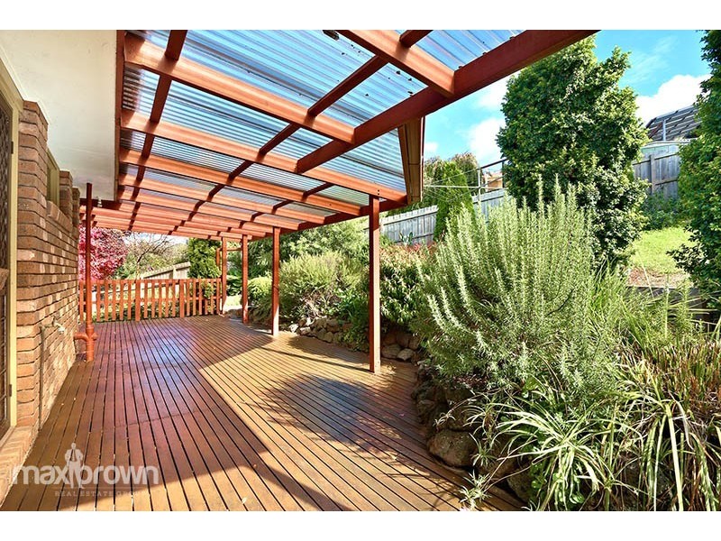 10 Amanda Court, Seville VIC 3139