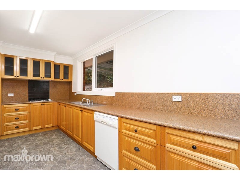 192 Quinn Crescent (Best access via Marcus St), Mount Evelyn VIC 3796