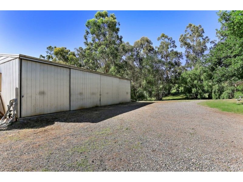 50 Wandin Creek Road, Wandin North VIC 3139