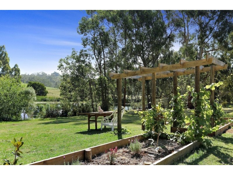50 Wandin Creek Road, Wandin North VIC 3139