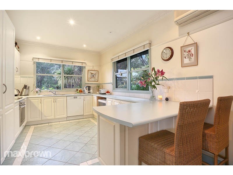 152 Warburton Highway, Lilydale VIC 3140