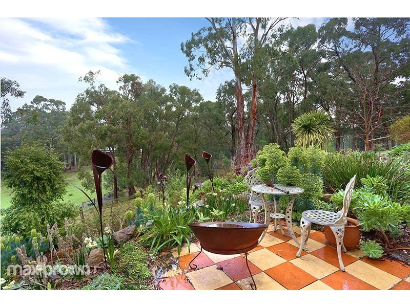 152 Warburton Highway, Lilydale VIC 3140