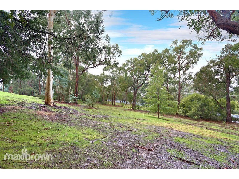 152 Warburton Highway, Lilydale VIC 3140