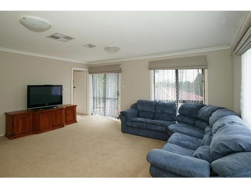 1/9 Kalina Court, Kilsyth VIC 3137