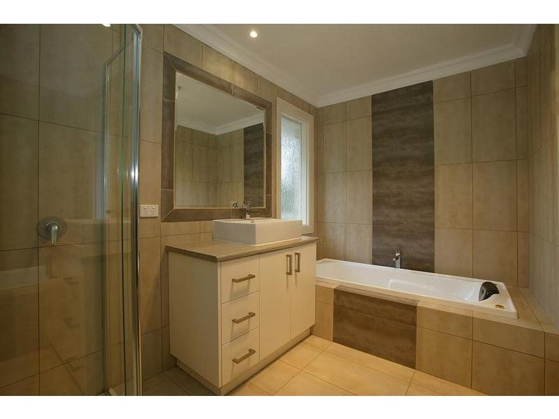 44 Terrigal Crescent, Kilsyth VIC 3137