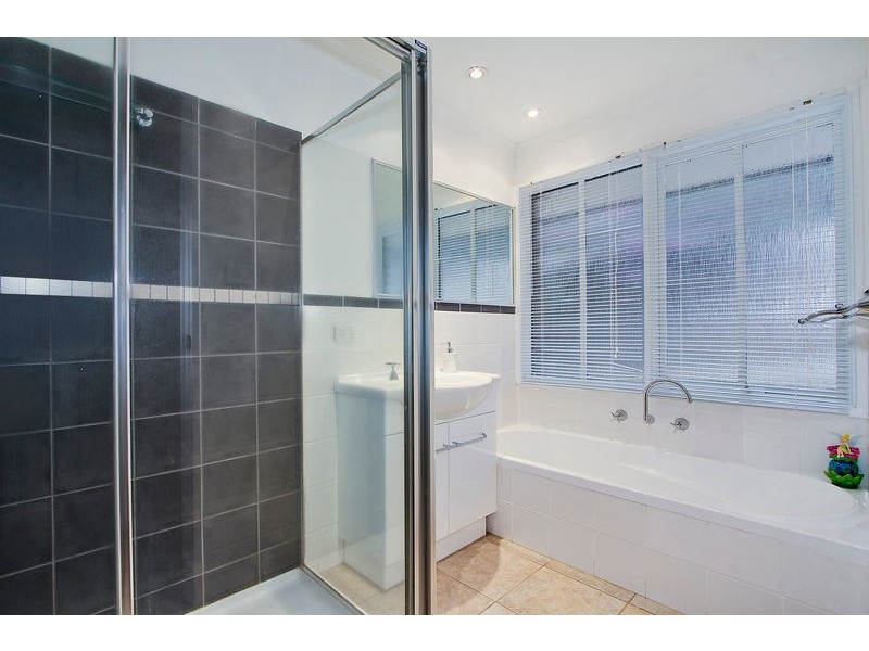 67 Winyard Drive, Mooroolbark VIC 3138