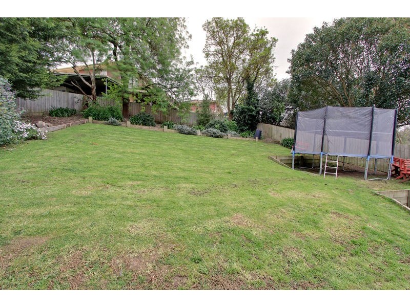 67 Winyard Drive, Mooroolbark VIC 3138