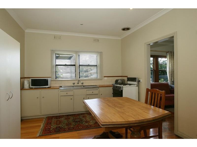 22 Heywood Street, Ringwood VIC 3134