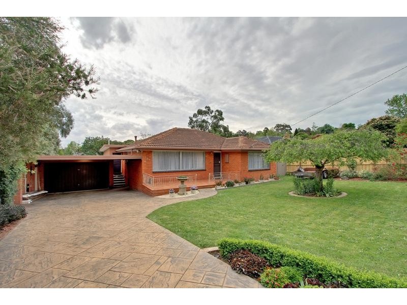 123 Pembroke Road, Mooroolbark VIC 3138