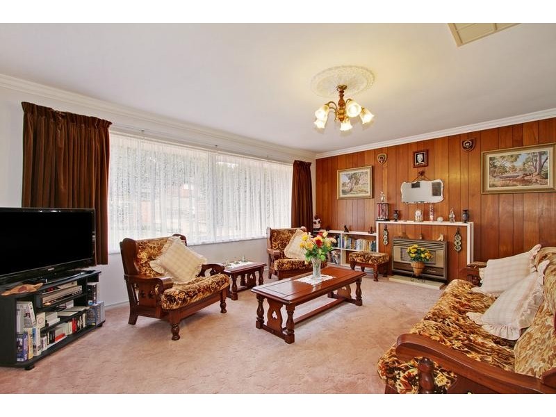 123 Pembroke Road, Mooroolbark VIC 3138
