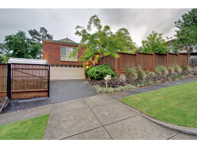 13 Wickham Road, Croydon VIC 3136
