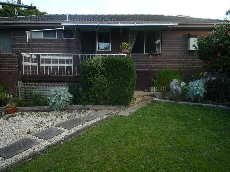 87 Hull Road, Croydon VIC 3136