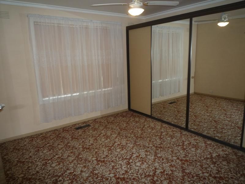 139 Manchester Road, Mooroolbark VIC 3138