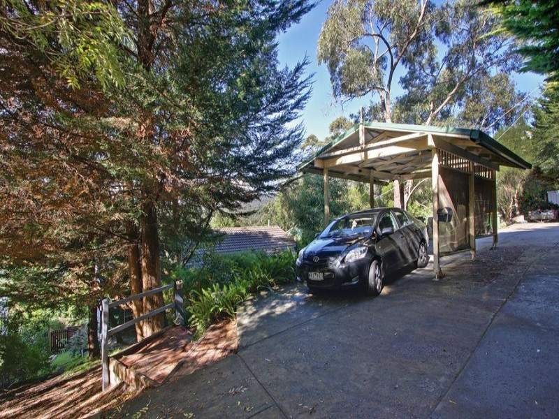 93 Charles Road, Lilydale VIC 3140