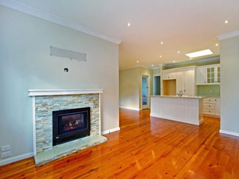 30 Lindisfarne Avenue, Croydon VIC 3136