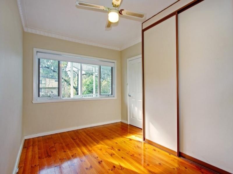 30 Lindisfarne Avenue, Croydon VIC 3136