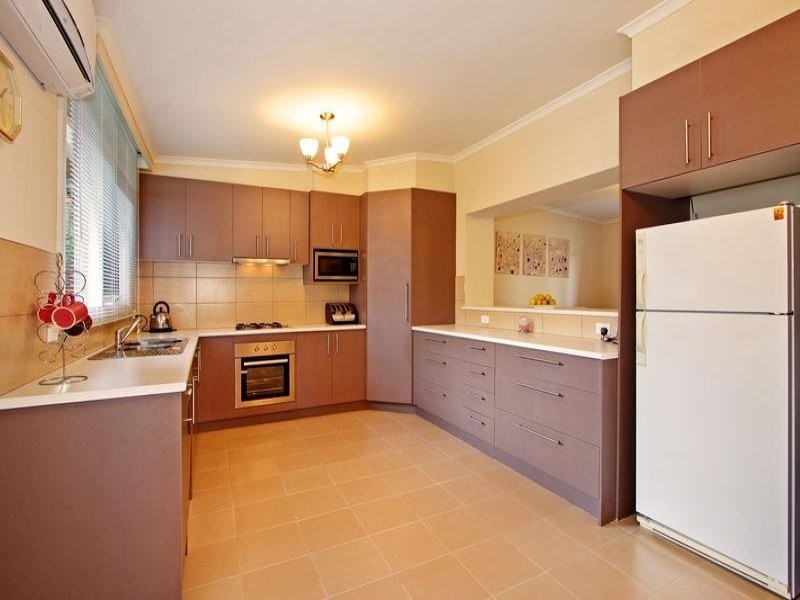 18 Sunset Drive, Heathmont VIC 3135