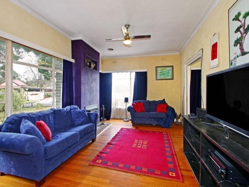 1 Timms Avenue, Croydon VIC 3136