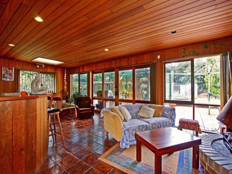 12 Faraday Road, Croydon South VIC 3136