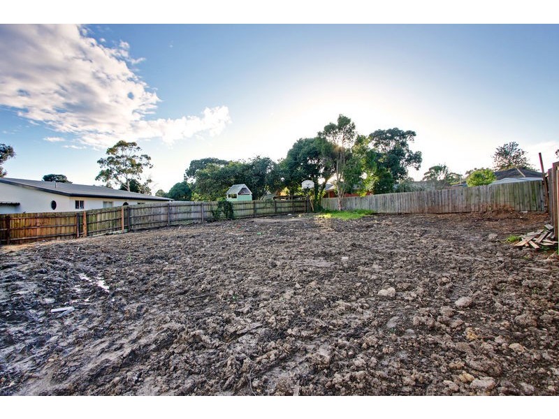 6 Sophie Street, Kilsyth VIC 3137