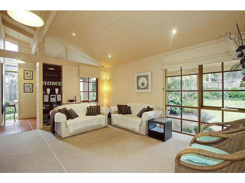 12 Henry Street, Montrose VIC 3765