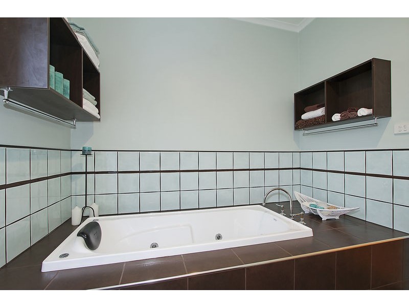 12 Henry Street, Montrose VIC 3765