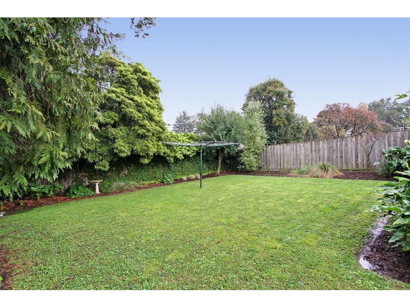 12 Henry Street, Montrose VIC 3765