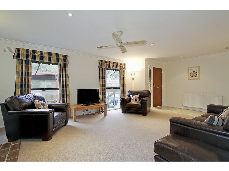 19 Chestnut Court, Montrose VIC 3765