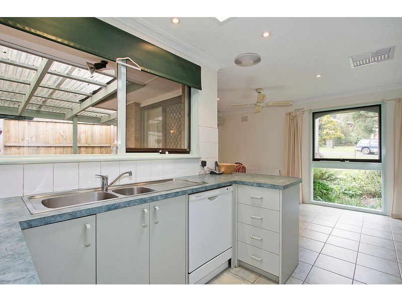 19 Chestnut Court, Montrose VIC 3765