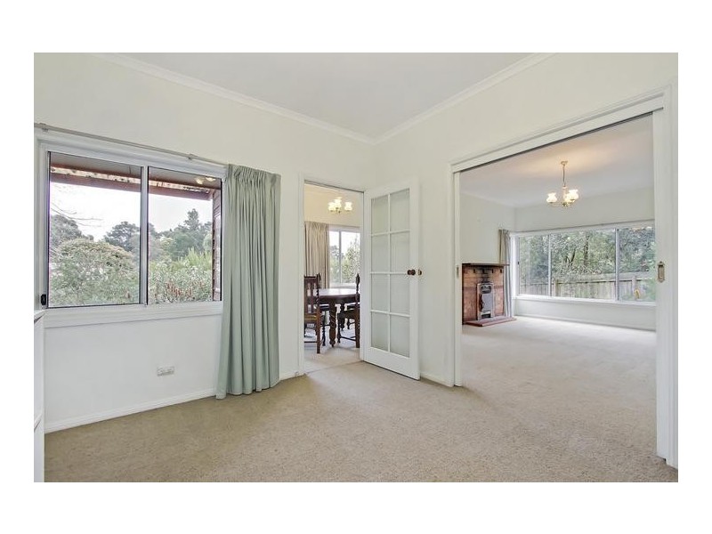 10 Swansea Road, Montrose VIC 3765